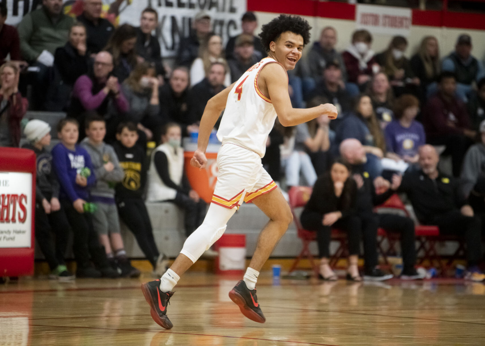 Sentinel vs. Hellgate boy's basketball 02